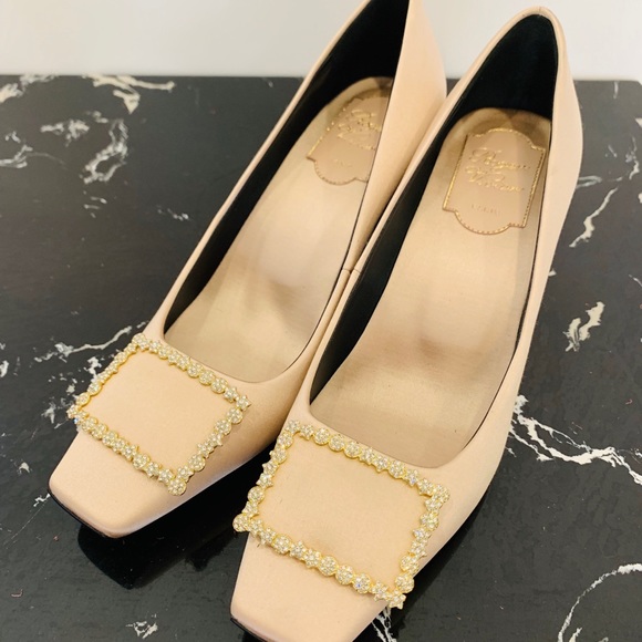 Roger Vivier Shoes - RV heels